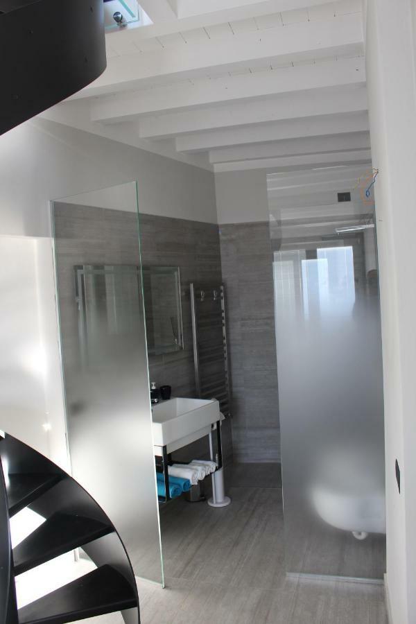 Larian Chalet Moltrasio Exterior foto